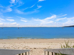 Bella Vista Unit 22 19 Shoal Bay Road